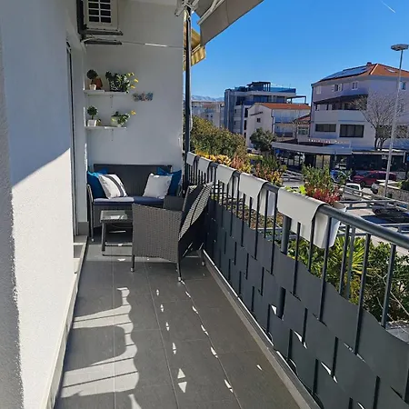 Blue Blue Apartment *